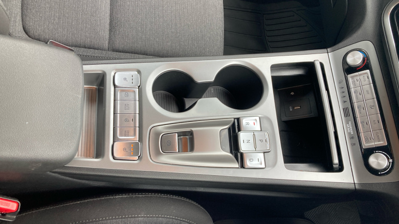 Hyundai KONA 100kW Premium 39kWh 5dr Auto Electric Hatchback